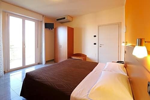 Фото Hotel Sabo'