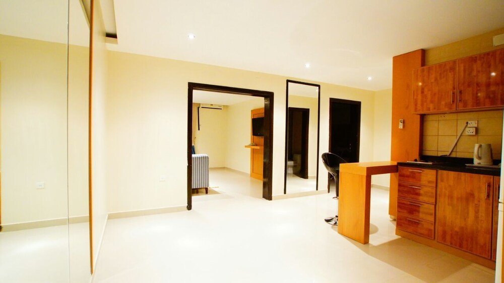 Фото Nayyara Specialist