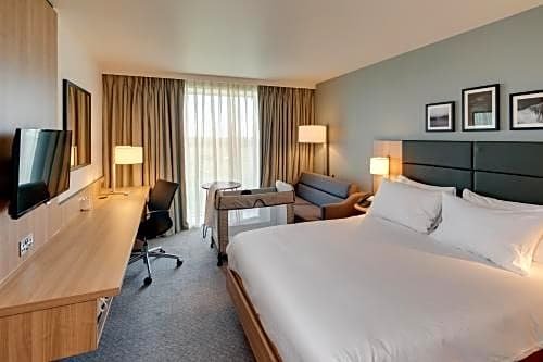 Фото Hilton Garden Inn Doncaster Racecourse