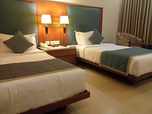 Фото The Royale Senate Hebbal