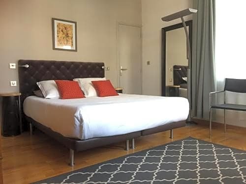 Фото Le Chat Qui Dort - Villa Gounod