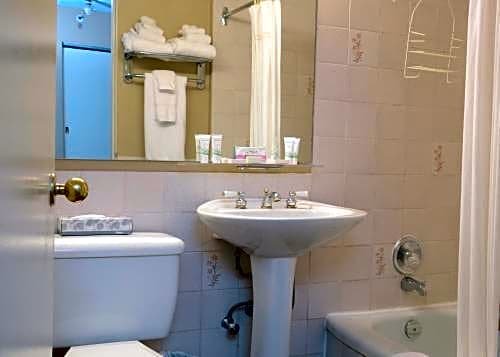 Фото Rosellen Suites Stanley