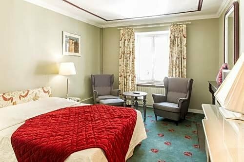 Гостиница Hotel Million в Альбервиле