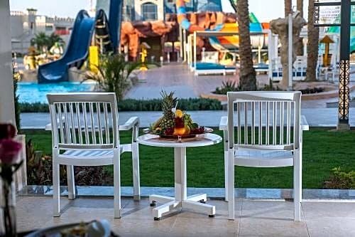 Гостиница Pickalbatros Aqua Blu Sharm El Sheikh в Шарм-эль-Шейхе