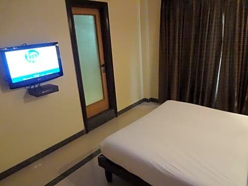 Фото Hotel Sapna Marine