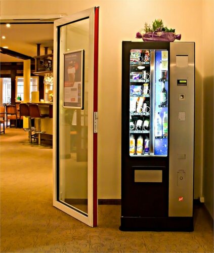 Внешний вид отеля Hotel Kreuzer в Ведели, фото 5