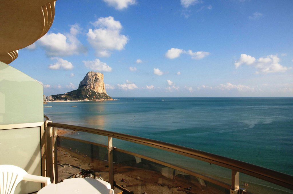 Фото Hotel Bahía Calpe by Pierre & Vacances