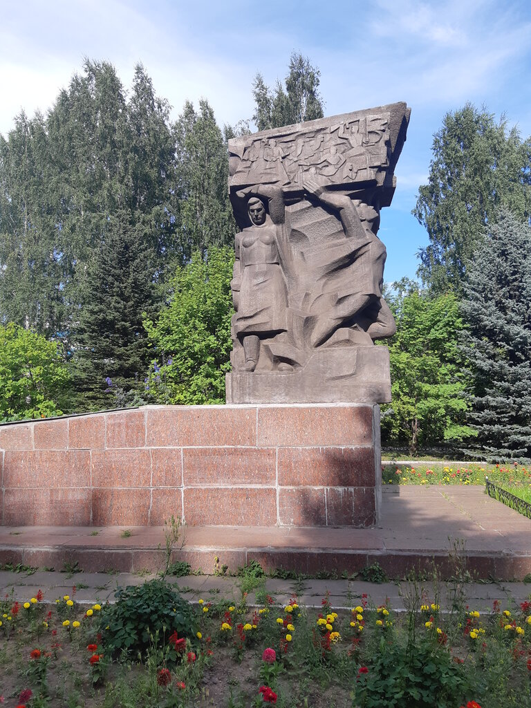 Monument, memorial Павшим воинам Великой Отечественной войны 1941-1945 гг., Verhnya Salda, photo