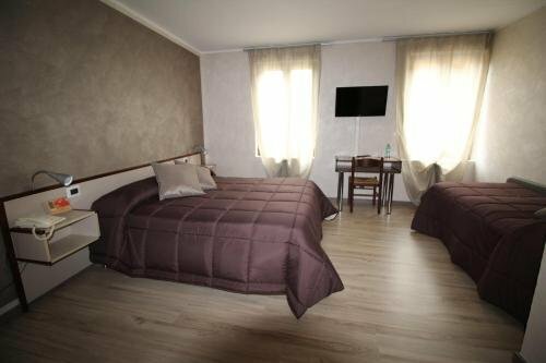 Внешний вид отеля Hotel Avogadro в Сан-Пеллегрино-Терме, фото 2