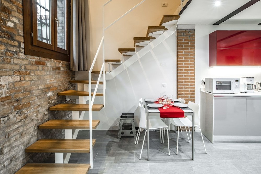 Фото Industrial Loft Venice R&r