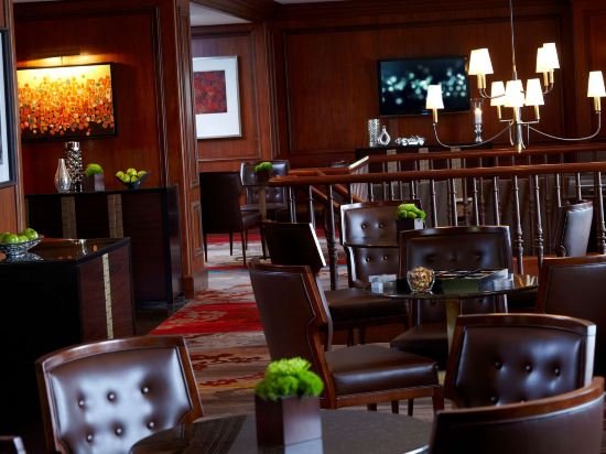 Фото Renaissance Cleveland Hotel