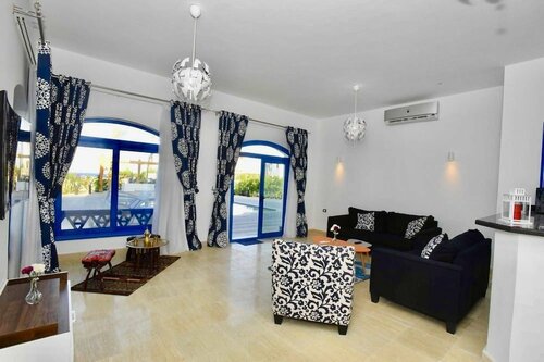 Гостиница Luxury 4bd Villa with Pool in Hurghada