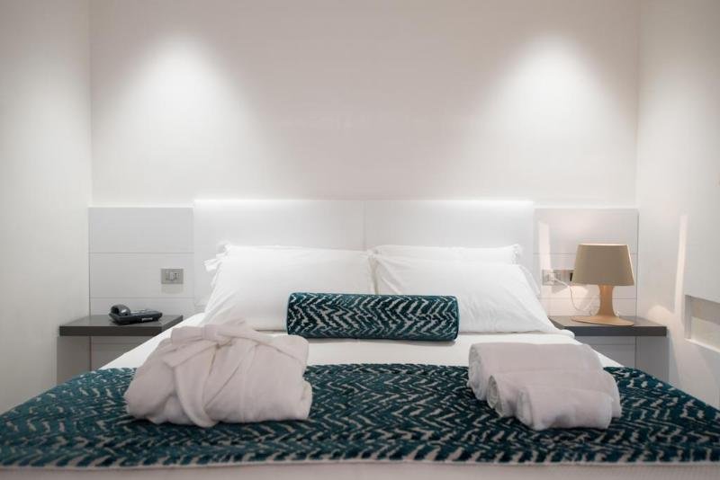 Фото Caportigia Boutique Hotel