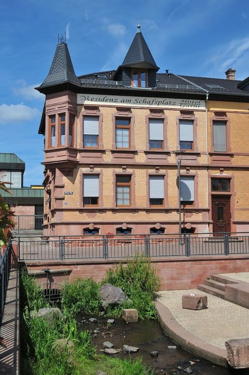 Фото отеля 1