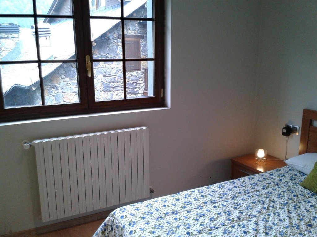 Фото Apartamentos Vaquers Mikka 3000