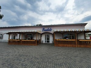 Bambols (Oktyabrskaya ploshchad, 2), cafe