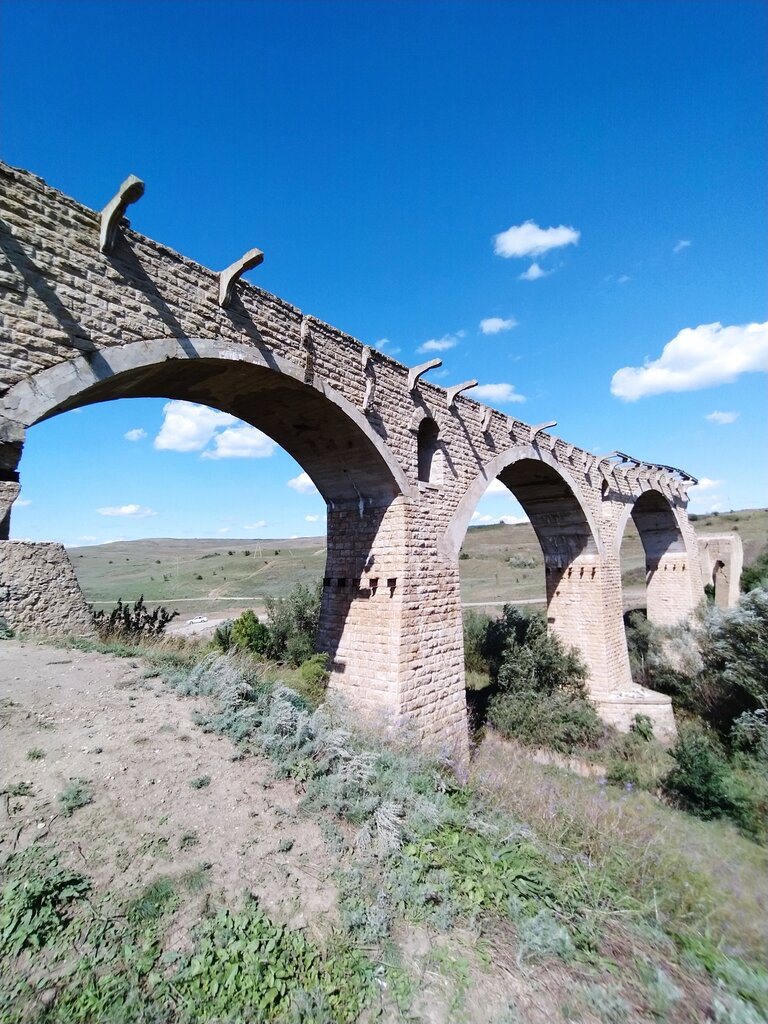 معلم جذب سياحي Big Novokavkazsky Bridge ، إقليم ستافروبول، صورة