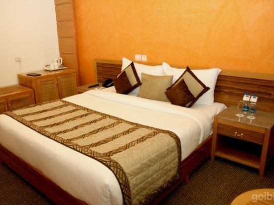 Фото Comfort Inn Saffron Kiran