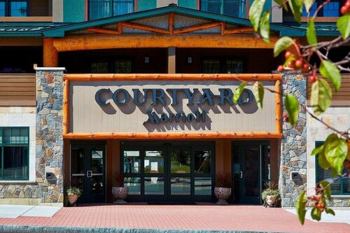 Гостиница Courtyard by Marriott Lake George