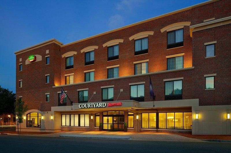 Hotel Courtyard by Marriott Fredericksburg Historic District, Commonwealth of Virginia, photo
