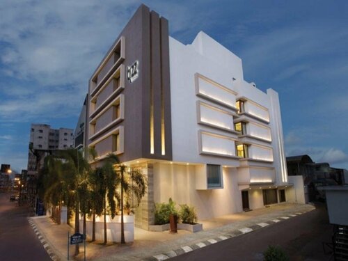 Гостиница Bizz The Hotel в Раджкоте