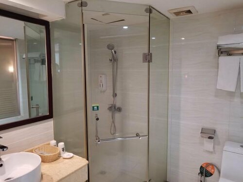 Гостиница GreenTree Alliance Guangdong Shenzhen Pinghu Avenue Jingdu Town Hotel в Дунгуани