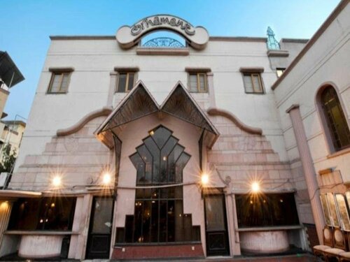 Гостиница Rajhans Hotel в Мумбаи