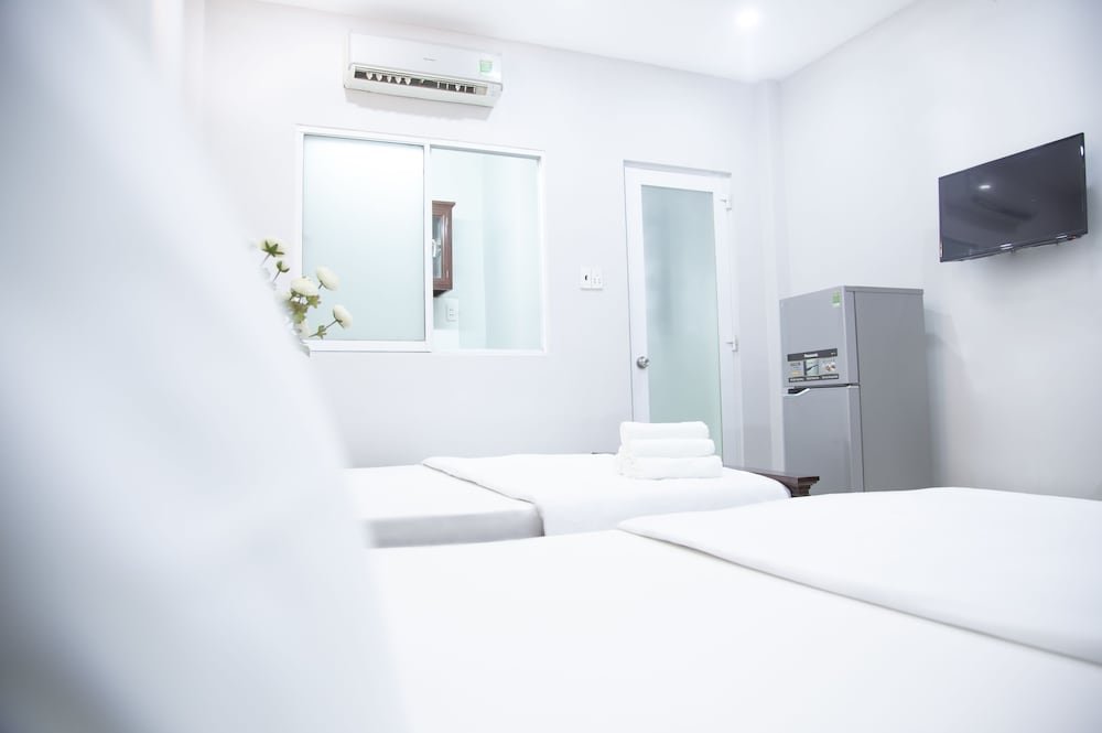 Фото Oyo 103 Airport Family Apartment