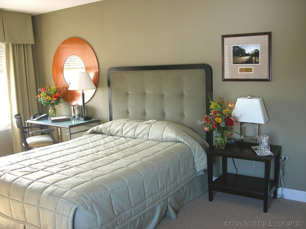 Фото The Glen Club