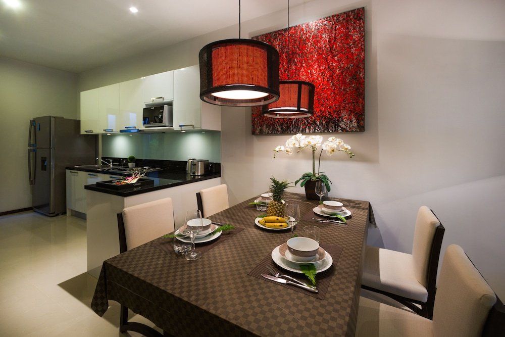 Фото Villa Haeata: Kokyang style Nai Harn Beach