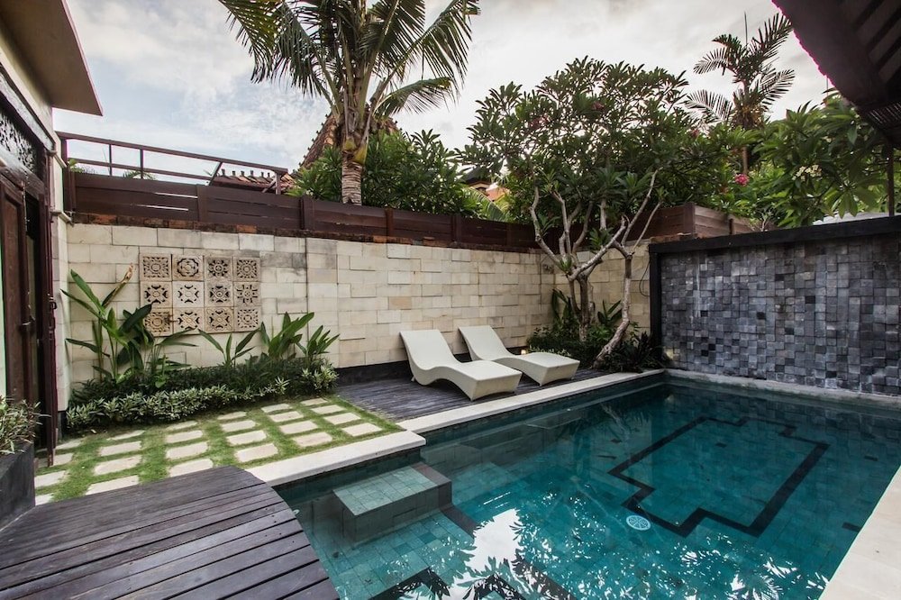 Фото Mahe Garden Inn and Villas