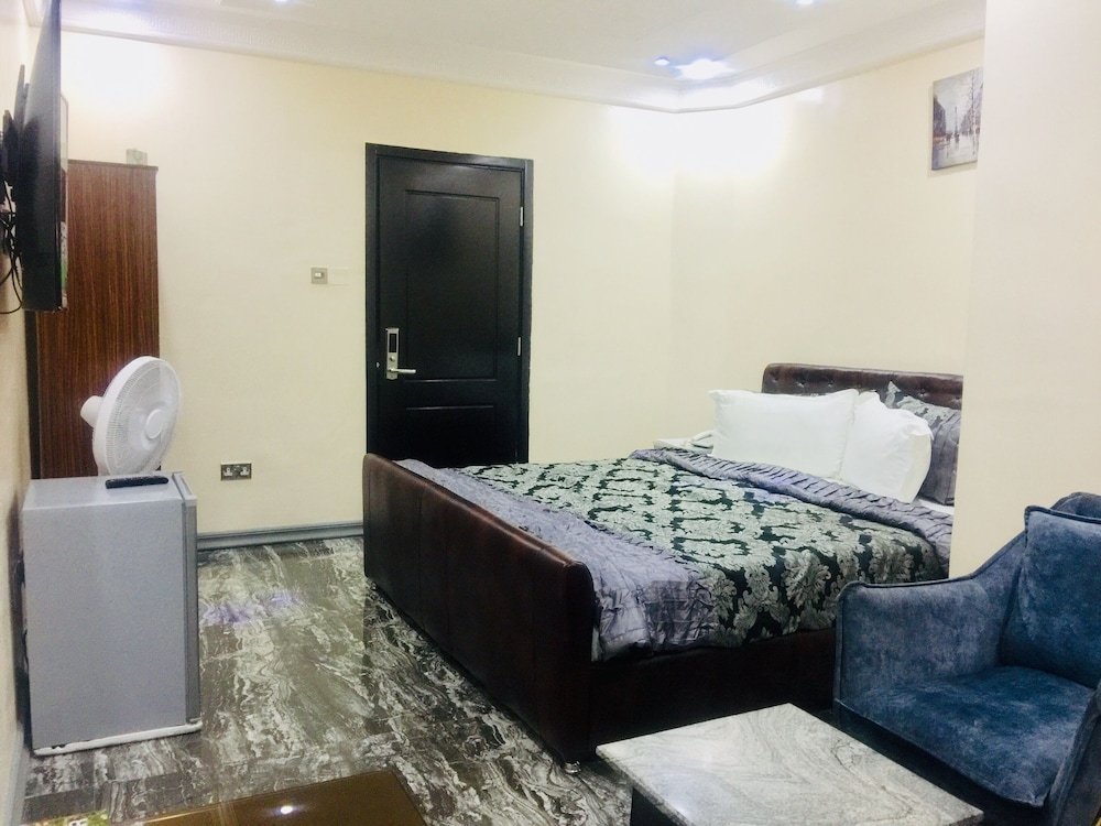 Фото Platinum Inn Gee Hotel Ikoyi