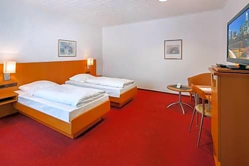 Фото Hotel Bad Minden