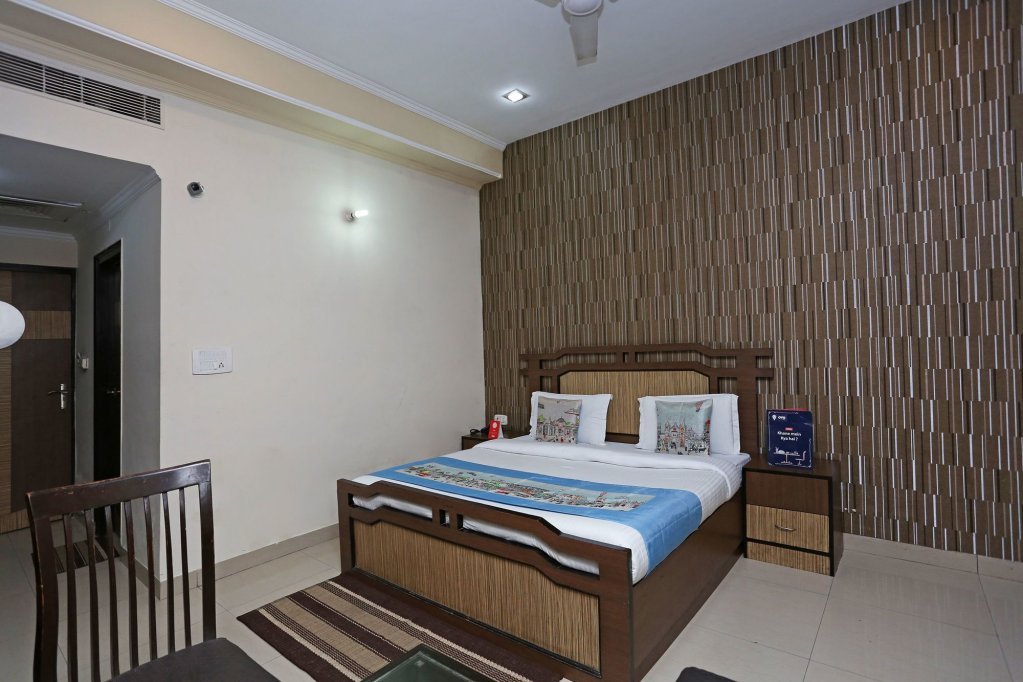 Фото Capital O 1299 Hotel Mukut Regency