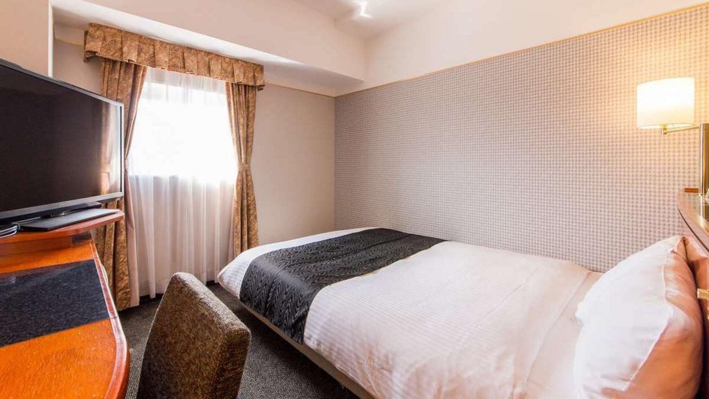 Фото Apa Hotel Kanazawa Ekimae