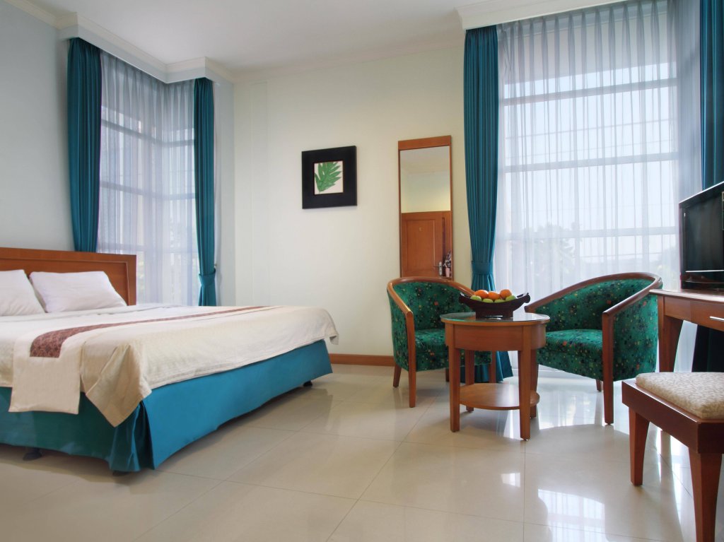 Фото Emersia Malioboro Hotel