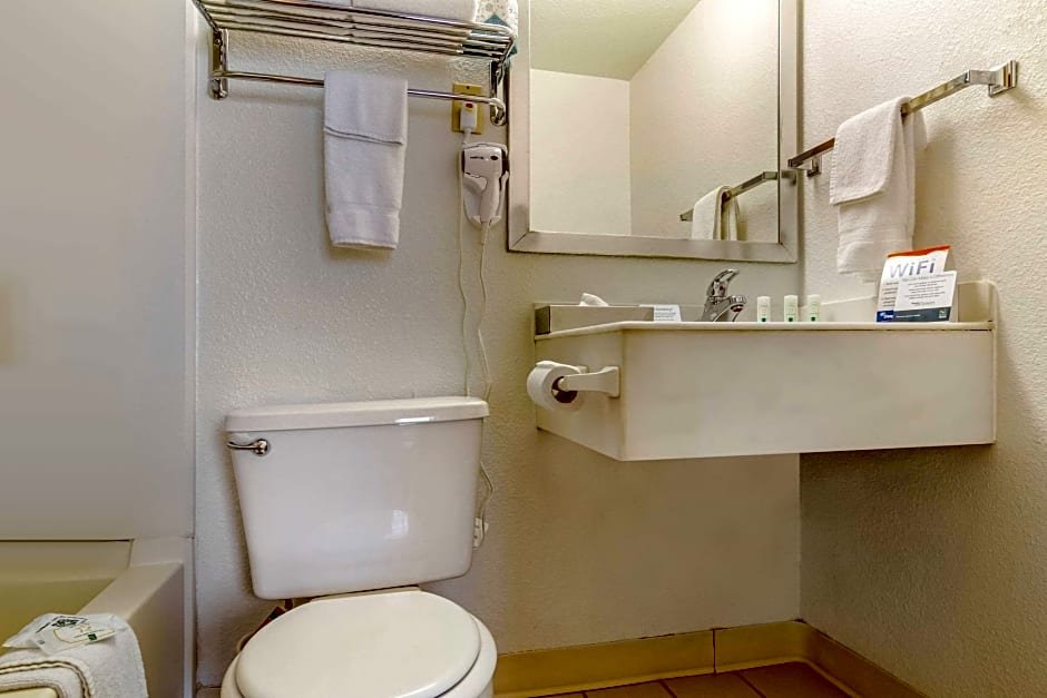 Фото Rodeway Inn