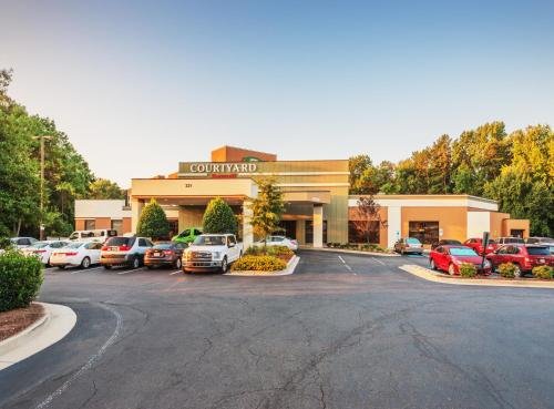 Фото Courtyard by Marriott Charlotte Airport/Billy Graham Parkway