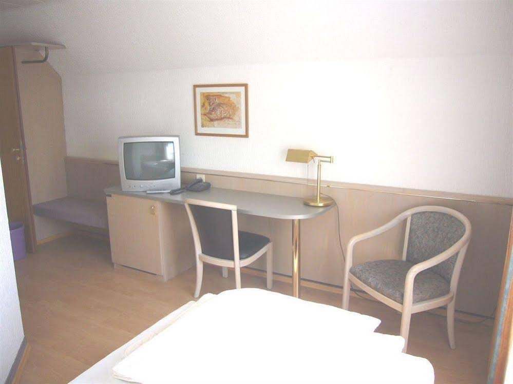 Фото Hotel Altbacher Hof