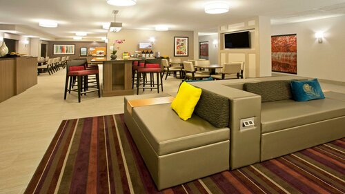 Гостиница Holiday Inn Express Hotel & Suites Minneapolis-Minnetonka, an Ihg Hotel в Миннетонке