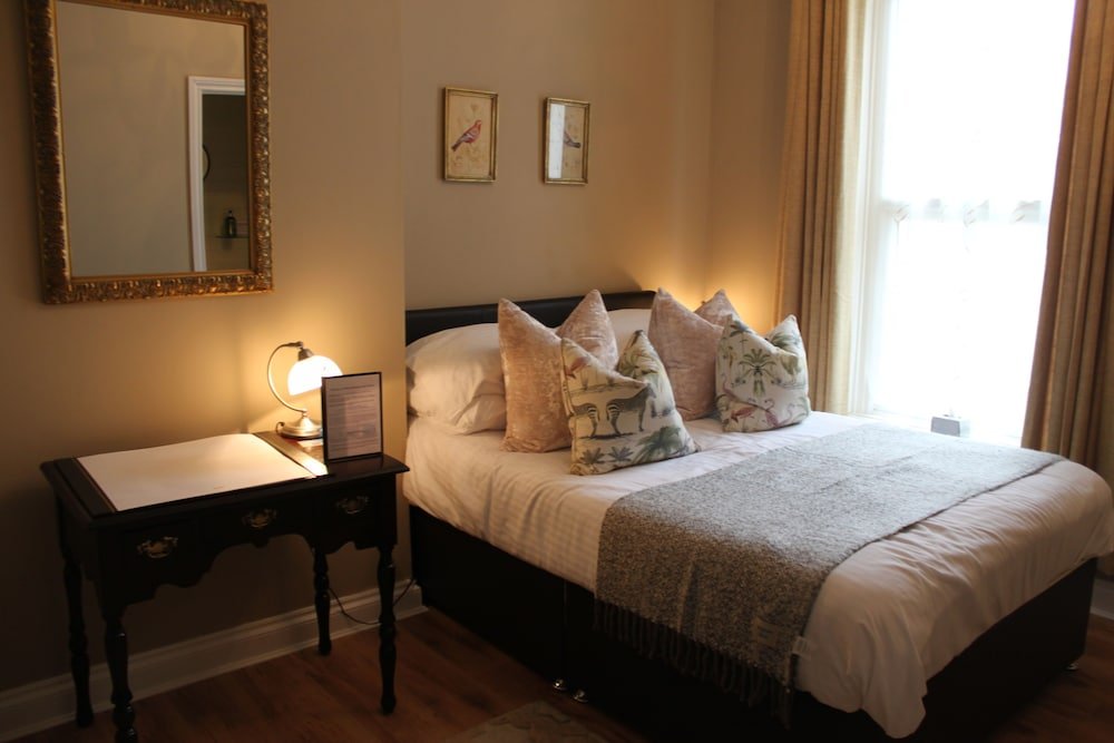 Фото Devon House Guest House