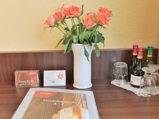 Фото Hotel Mercedes