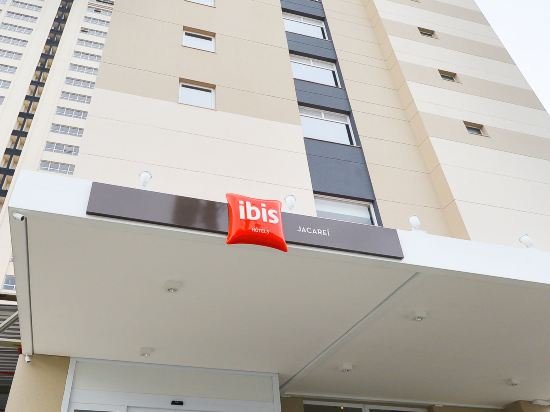 Фото Ibis Jacarei