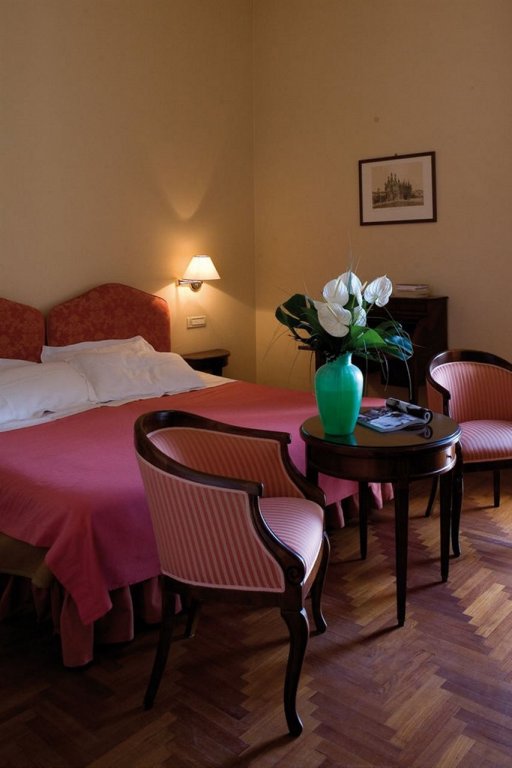 Фото Plaza e de Russie