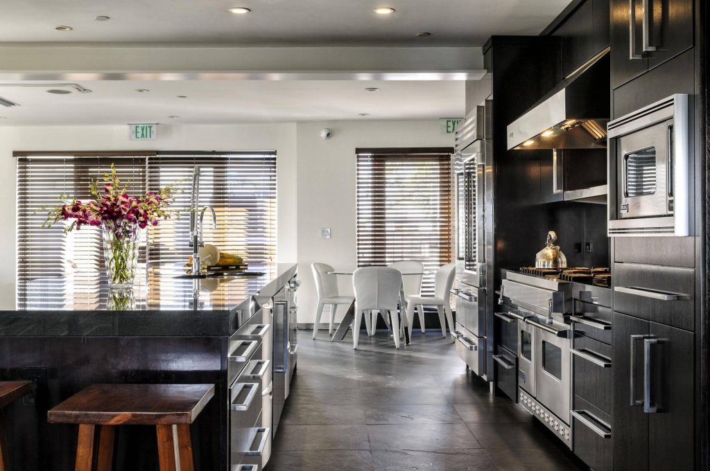 Фото Posh South Beach Hostel, a South Beach Group Hotel