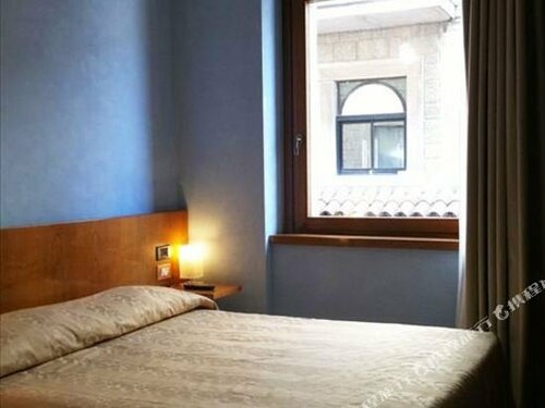 Внешний вид отеля Hotel Cesare в Городе Сан-Марино, фото 3