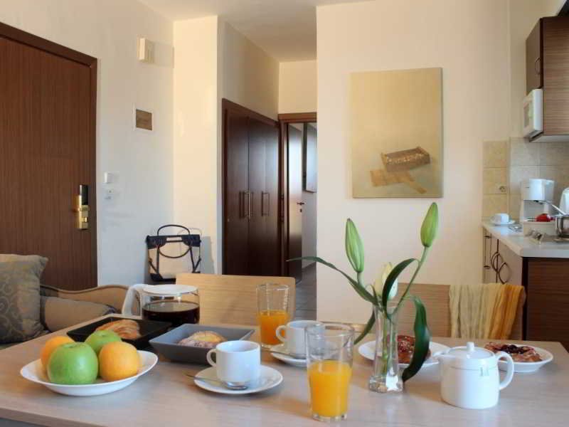 Фото Rodian Gallery Hotel Apartments