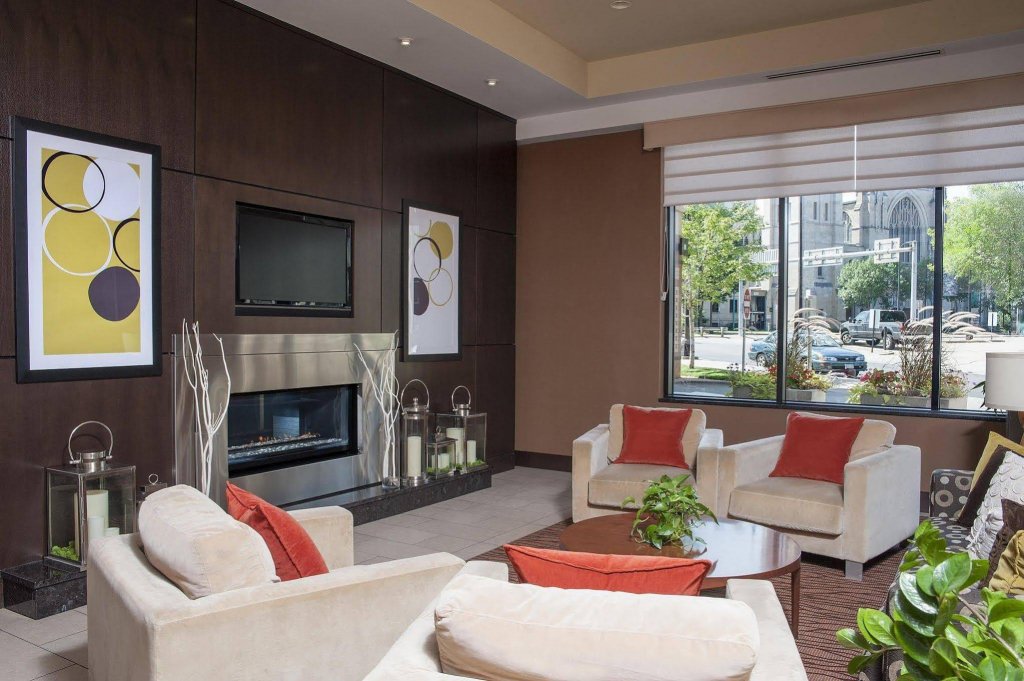 Фото Hilton Garden Inn Minneapolis Downtown