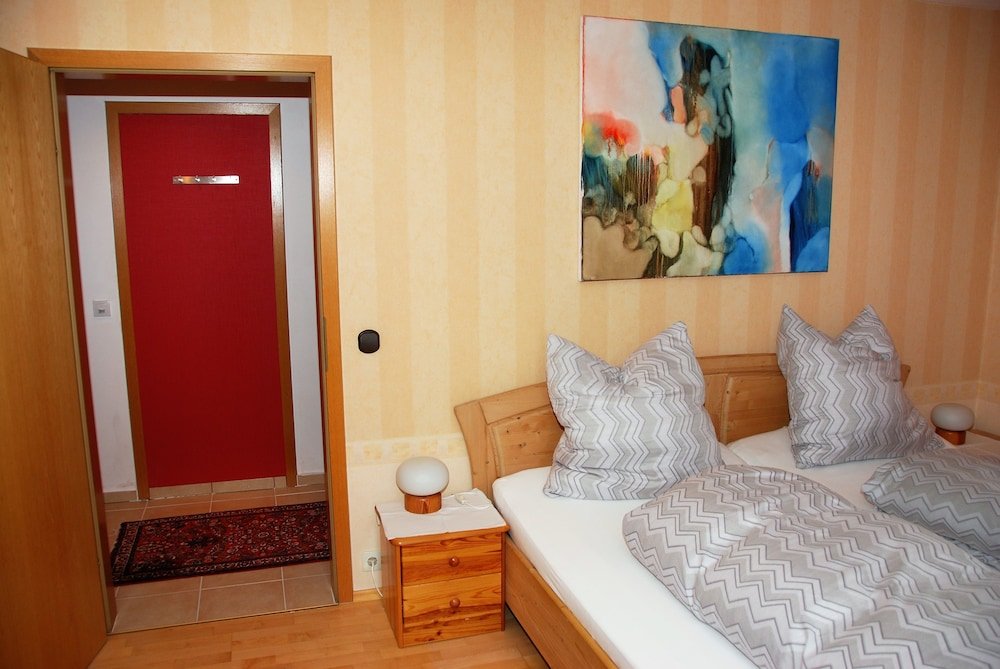 Фото Ambiente Solutions Apartments & Ferienwohnungen