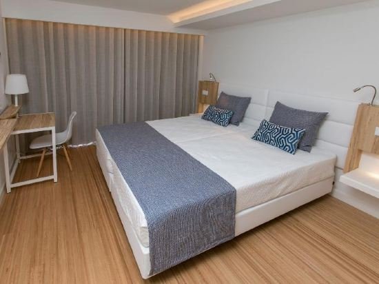 Фото Alfagar Aparthotel